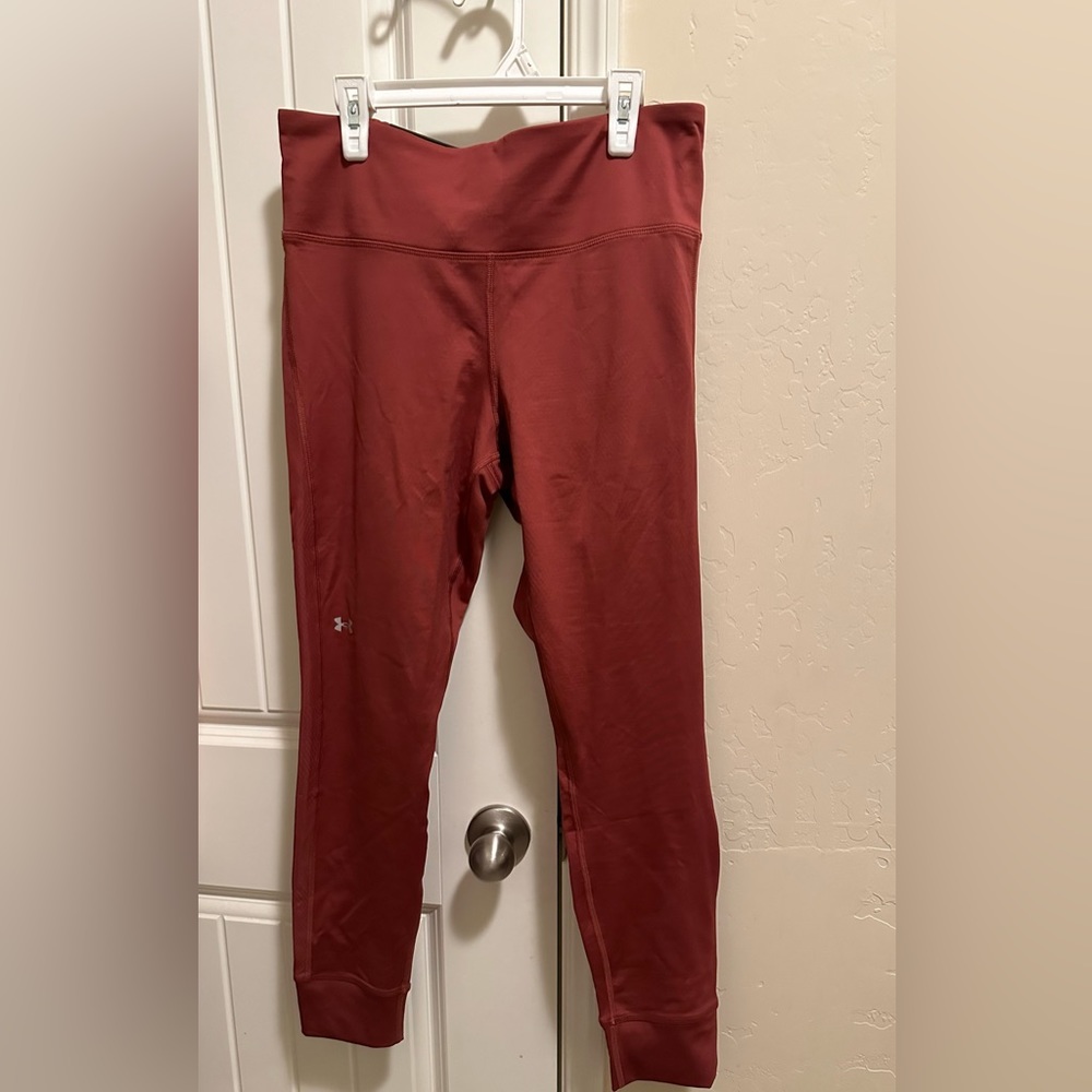 Under Armour compression leggings NWT